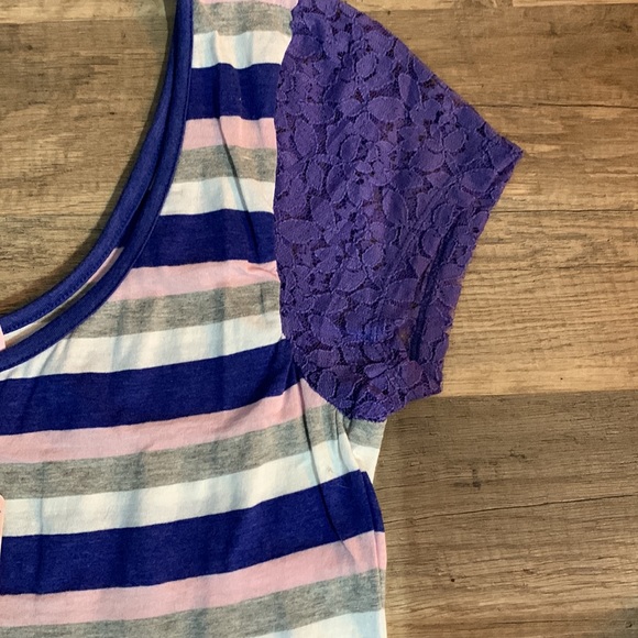 Junior Ladies Scoop Neck Capped Sleeve Top Sz XL NWT - Picture 2 of 3